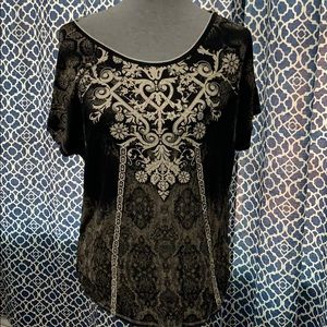 Skinny Minnie shirt black size 1X short sleeved